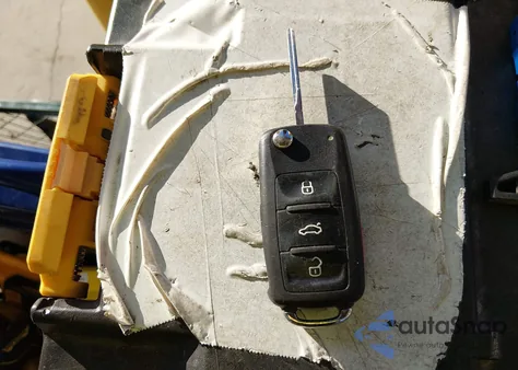 2014 Volkswagen Jetta 2.0L S from USA, damaged, VIN 3VW2K7AJ2EM320831